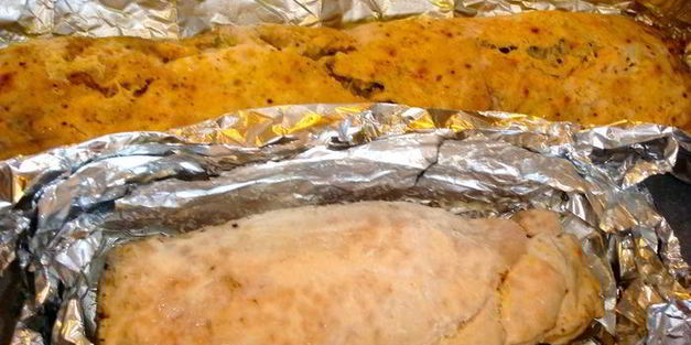 рулет из цыпленка и кураги в винном соусе