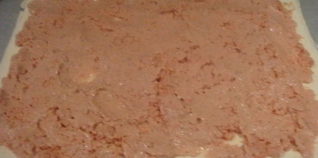 рулет павлова с клубничным мороженым