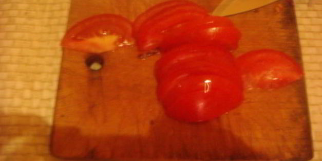 рулет с овощами и копченой грудинкой