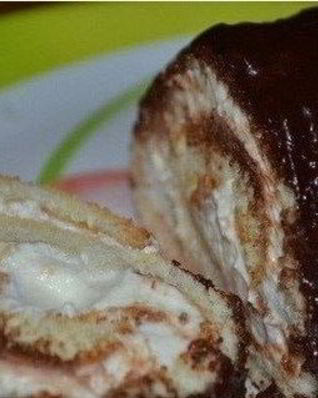 Рулет с творожной начинкой