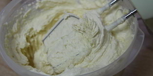 рулет с яблоками bolo de rolo