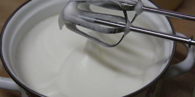 рулет с яблоками bolo de rolo