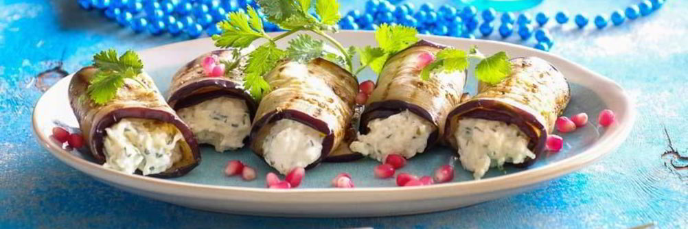 Рулетики из баклажанов с сыром