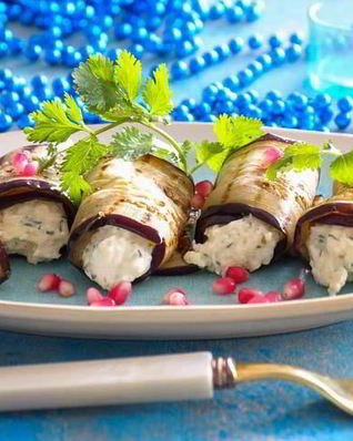 Рулетики из баклажанов с сыром