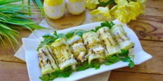 рулетики из кабачков с лисичками