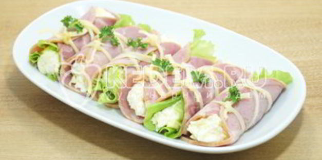 рулетики из ветчины