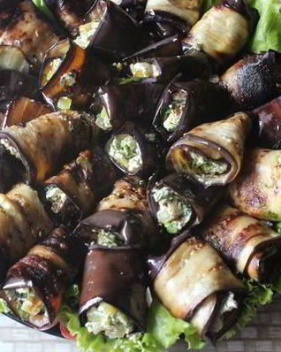 Рулеты из баклажан с творогом