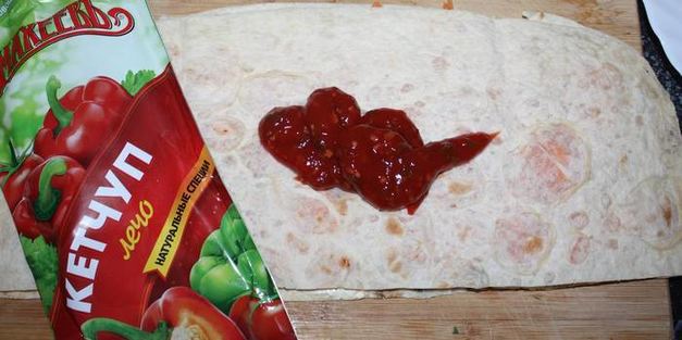 рулеты с морковью по-корейски