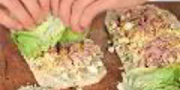 рулеты с тунцом, сыром и зеленью