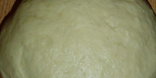 сдобный рулет из холодного дрожжевого теста