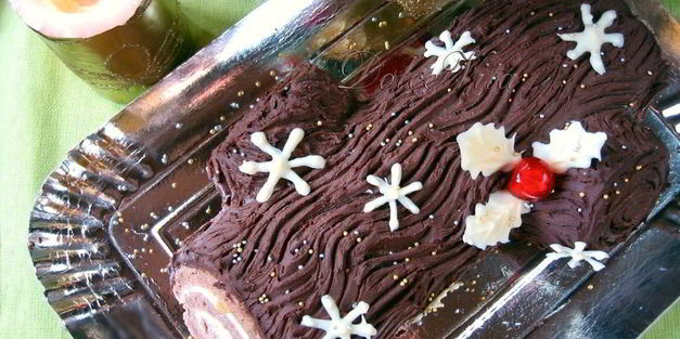шоколадный рулет рождественское полено