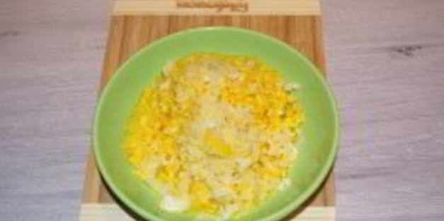 сладкий новогодний рулет