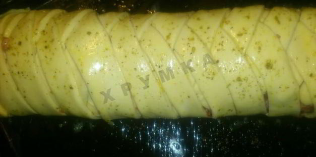 слоеные рулетики из теста с мясом и яйцом