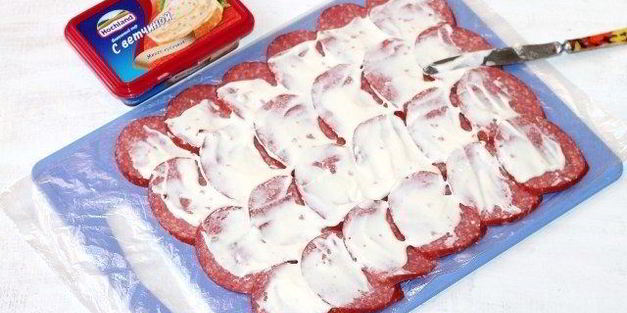 закусочный рулет с сыром hochland