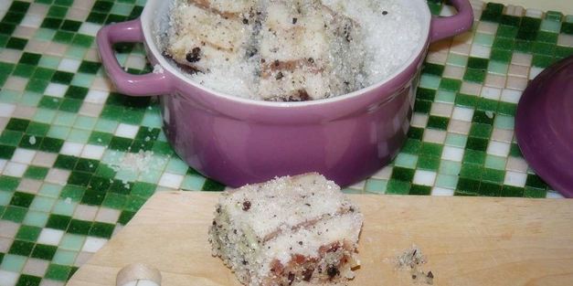 сало с чесноком