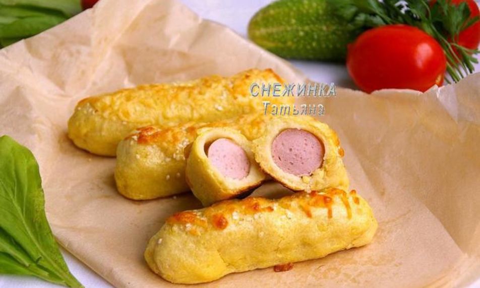 Рецепт сосиски, запеченные в картофельном тесте