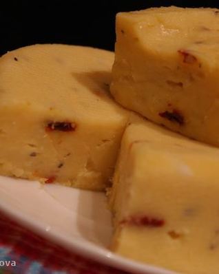 Сыр домашний Пикантный