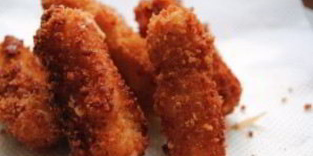 сырные палочки в кляре