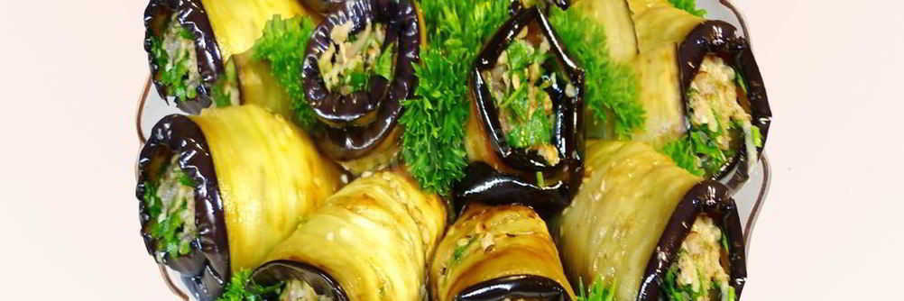 Язык из баклажанов с фаршем