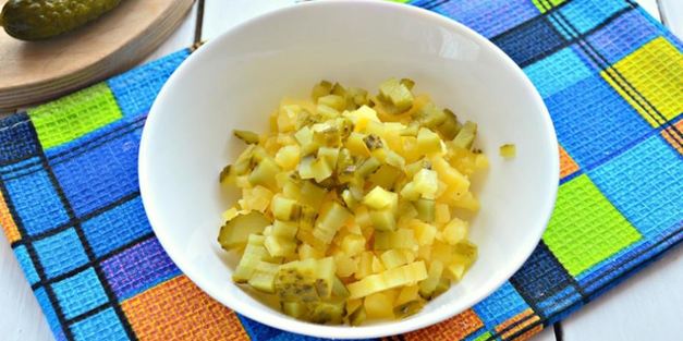 закуска из копченой свиной шейки