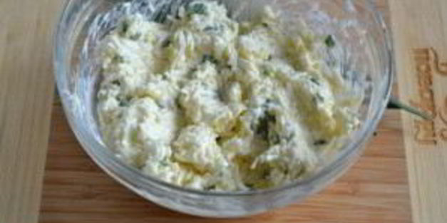 закуска на чипсах