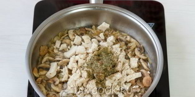 жульен в булочках